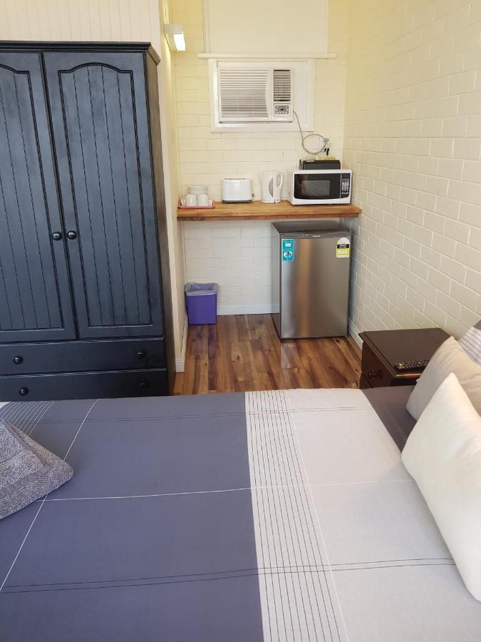 Whyalla Country Inn Motel Extérieur photo