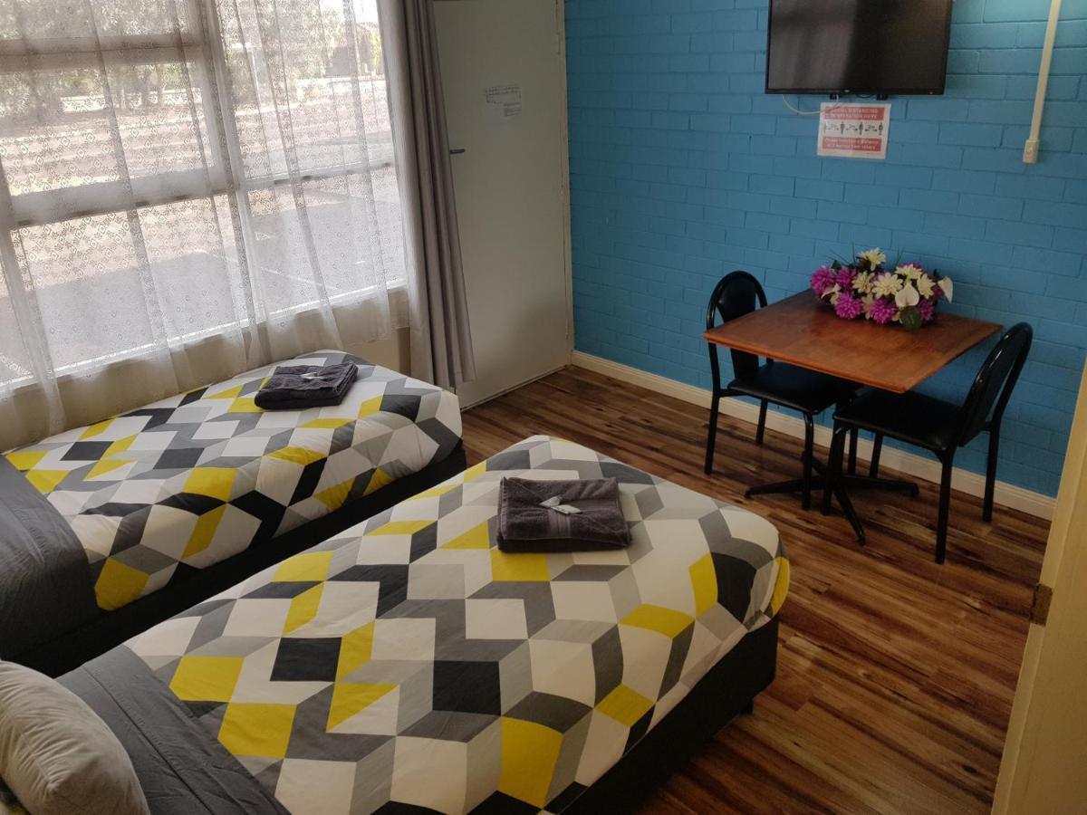 Whyalla Country Inn Motel Extérieur photo